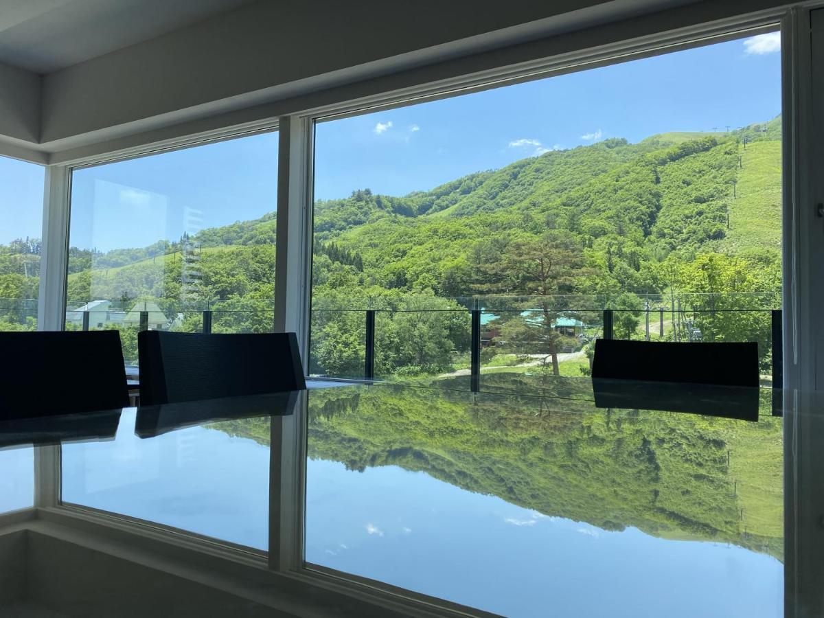 Hotel Mountain Side Hakuba Esterno foto