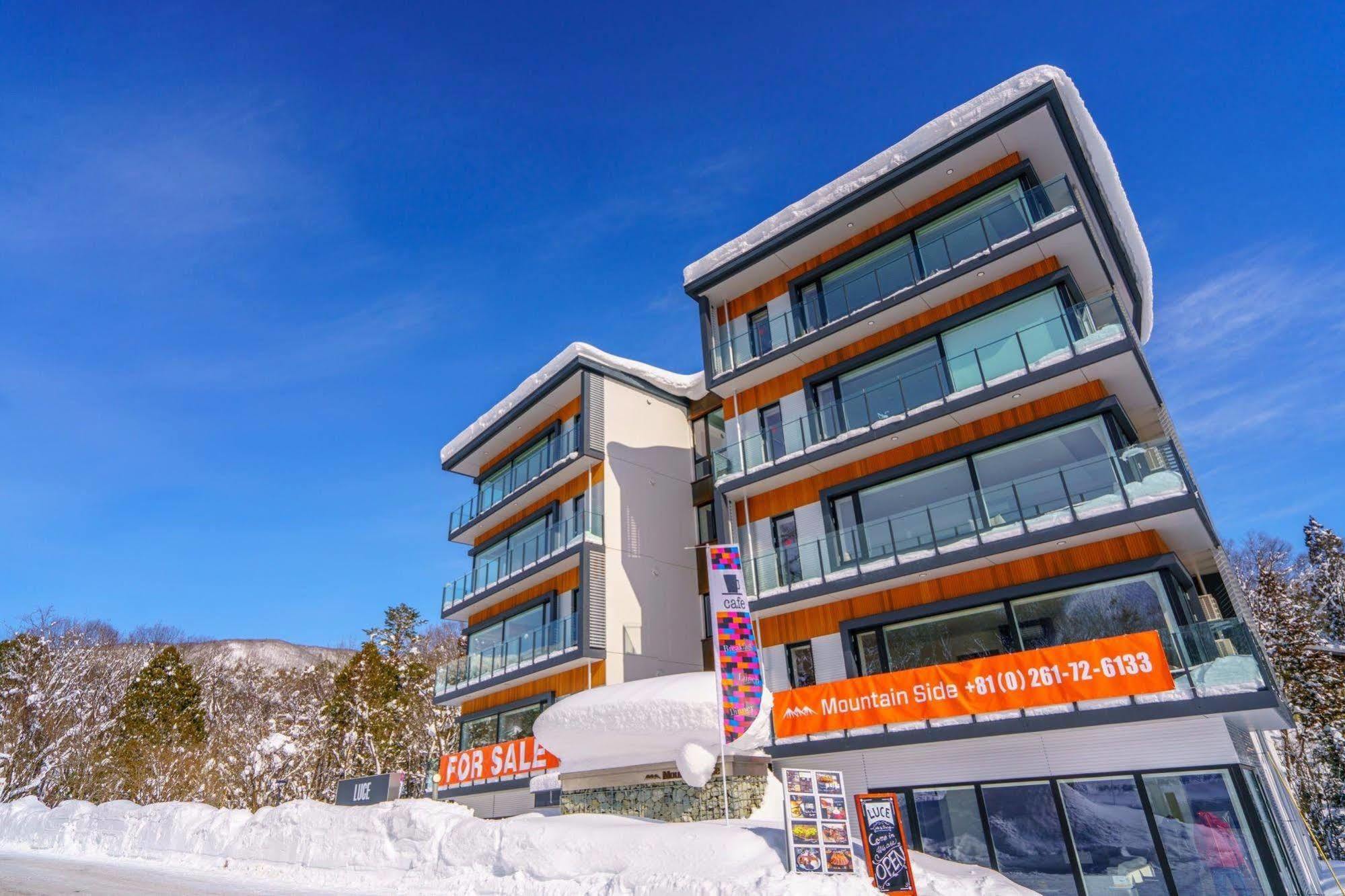 Hotel Mountain Side Hakuba Esterno foto